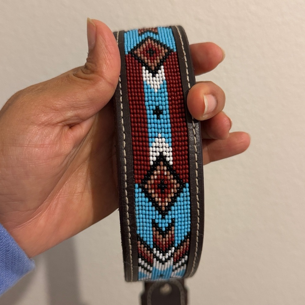 TWISTED X BEADED BLUE & RED FASHION WESTERN LEATHER BELT - Picture 3 of 9